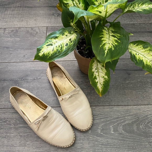 Prada espadrilles - Picture 1 of 3